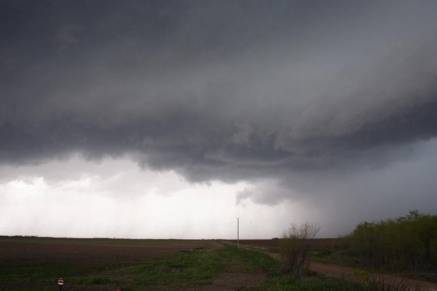 cumulonimbus supercell_thunderstorm : SW of Seymour, Texas, USA   13 April 2007