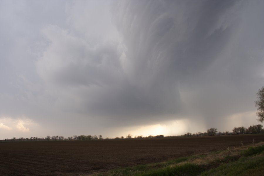 cumulonimbus thunderstorm_base : Granada, Colorado, USA   21 April 2007