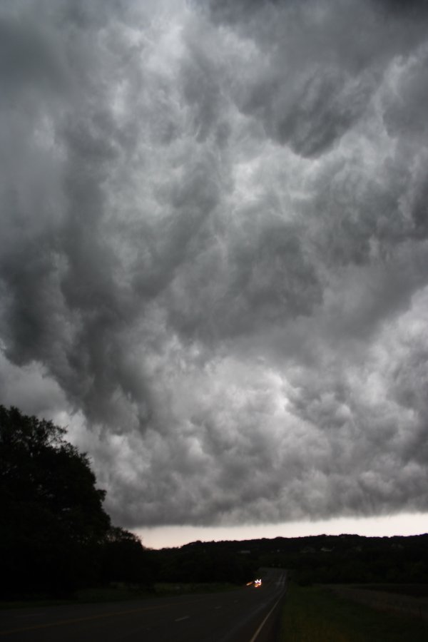 shelfcloud shelf_cloud : W of Fredericksburg, Texas, USA   2 May 2007