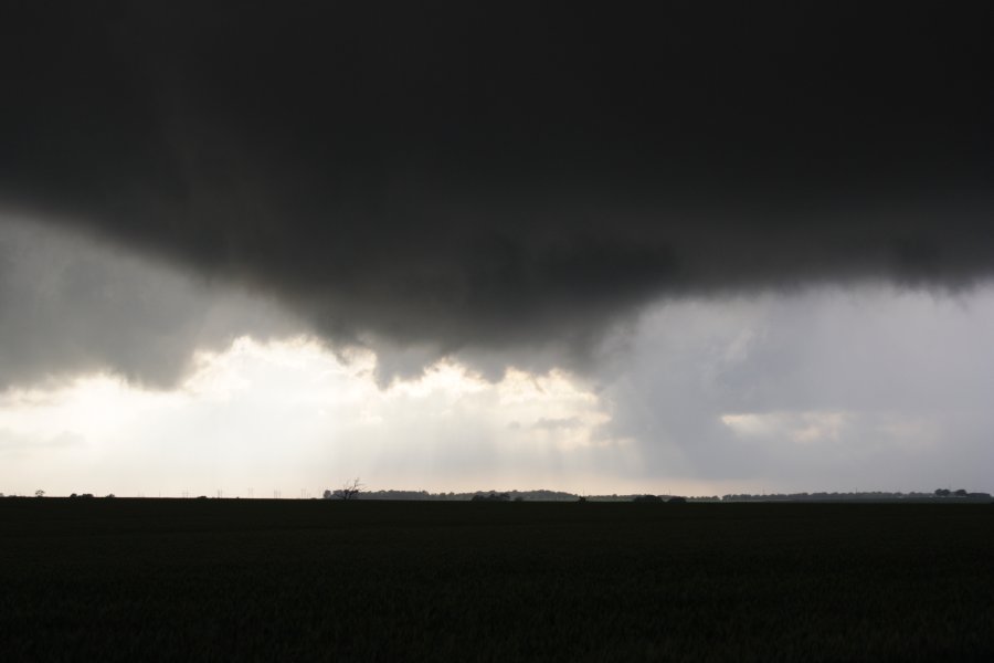 cumulonimbus supercell_thunderstorm : Hillsboro, Texas, USA   3 May 2007