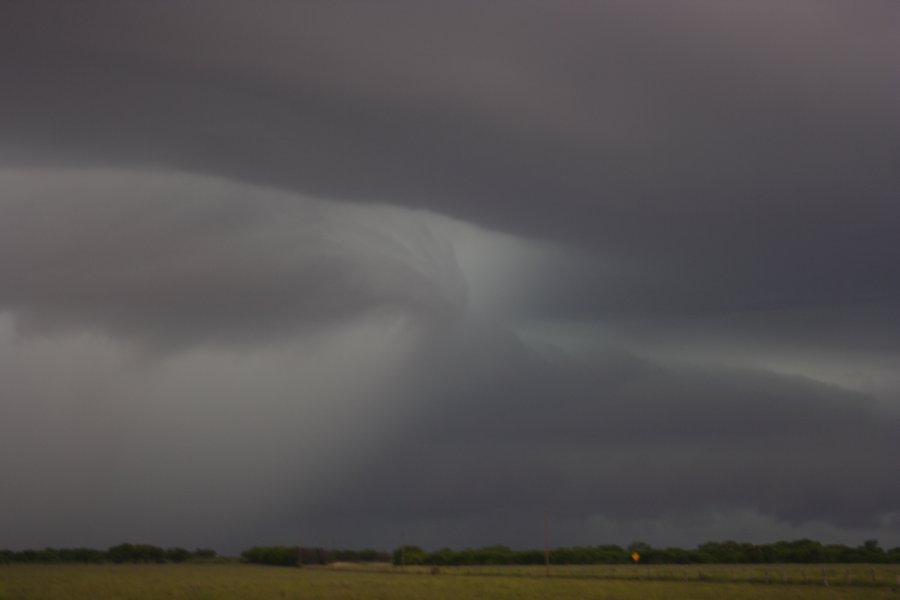 raincascade precipitation_cascade : E of Seymour, Texas, USA   8 May 2007