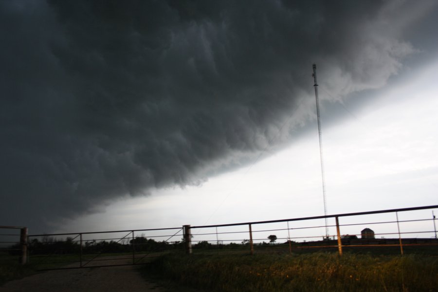 shelfcloud shelf_cloud : near Vashti, Texas, USA   8 May 2007