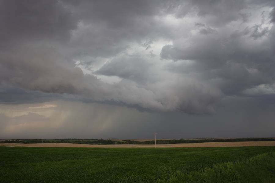 raincascade precipitation_cascade : N of Clay Center, Nebraska, USA   14 May 2007