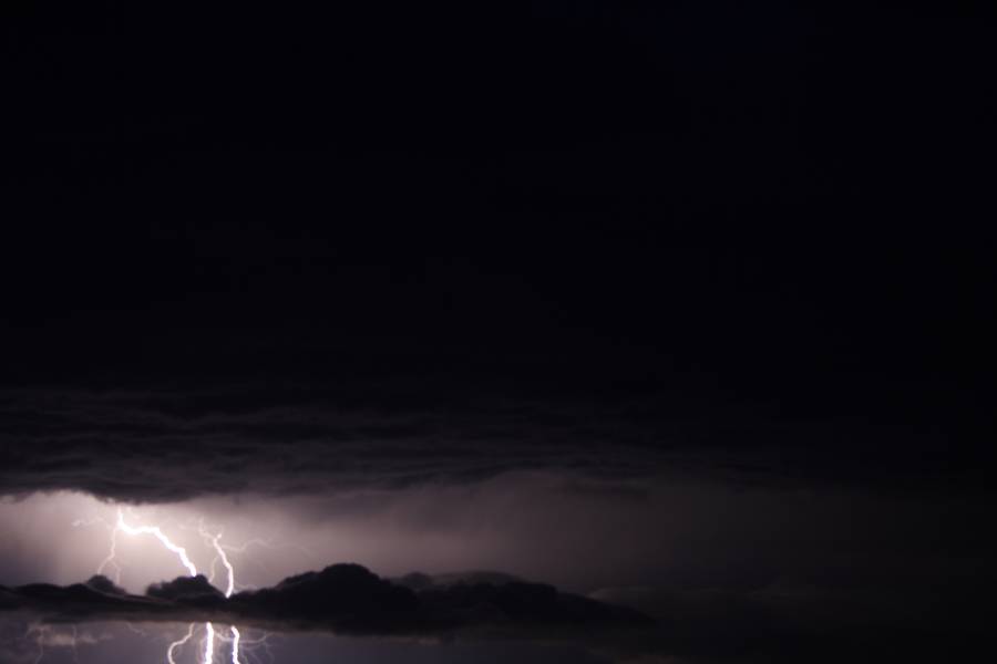 lightning lightning_bolts : near Forsyth, Montana, USA   19 May 2007