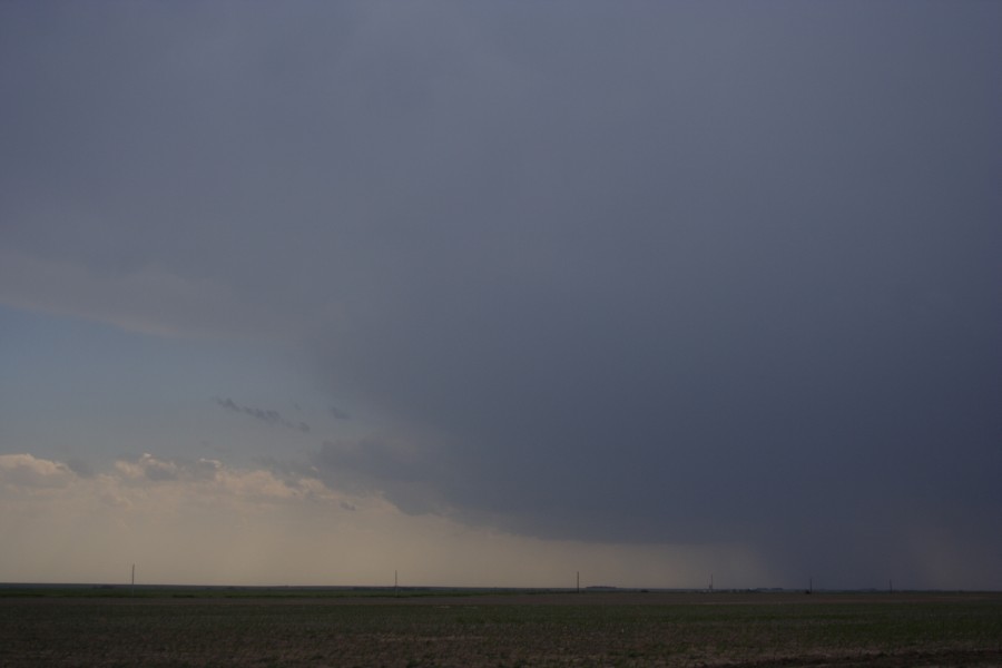 raincascade precipitation_cascade : W of WaKeeney, Kansas, USA   22 May 2007