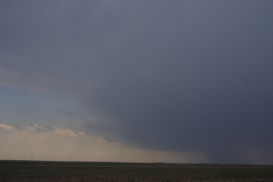 raincascade precipitation_cascade : W of WaKeeney, Kansas, USA   22 May 2007