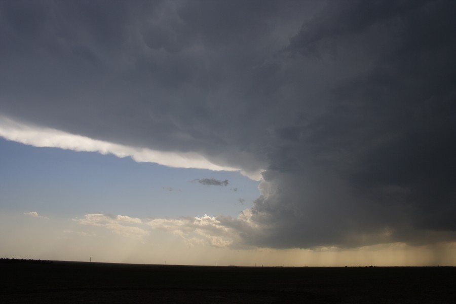 cumulonimbus thunderstorm_base : W of WaKeeney, Kansas, USA   22 May 2007