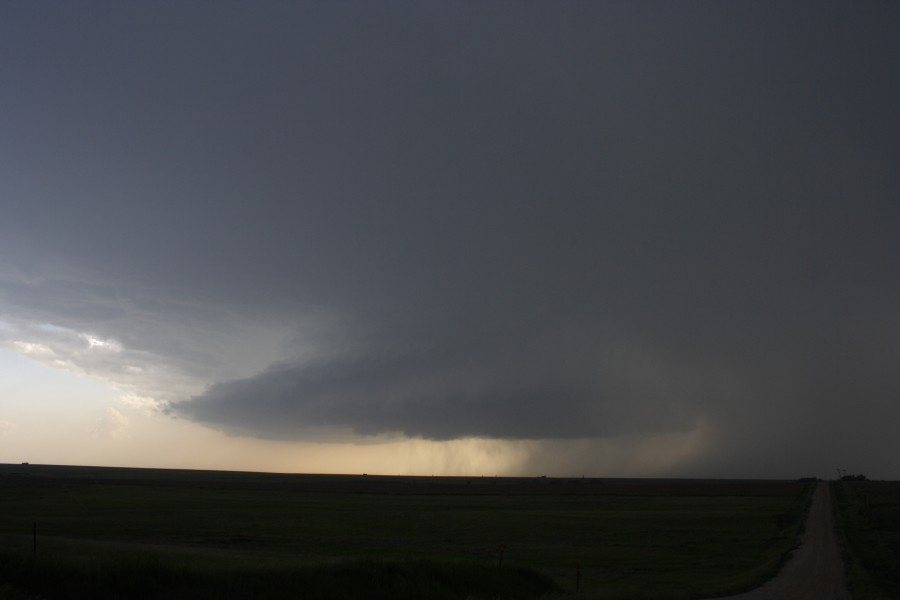 raincascade precipitation_cascade : E of St Peters, Kansas, USA   22 May 2007