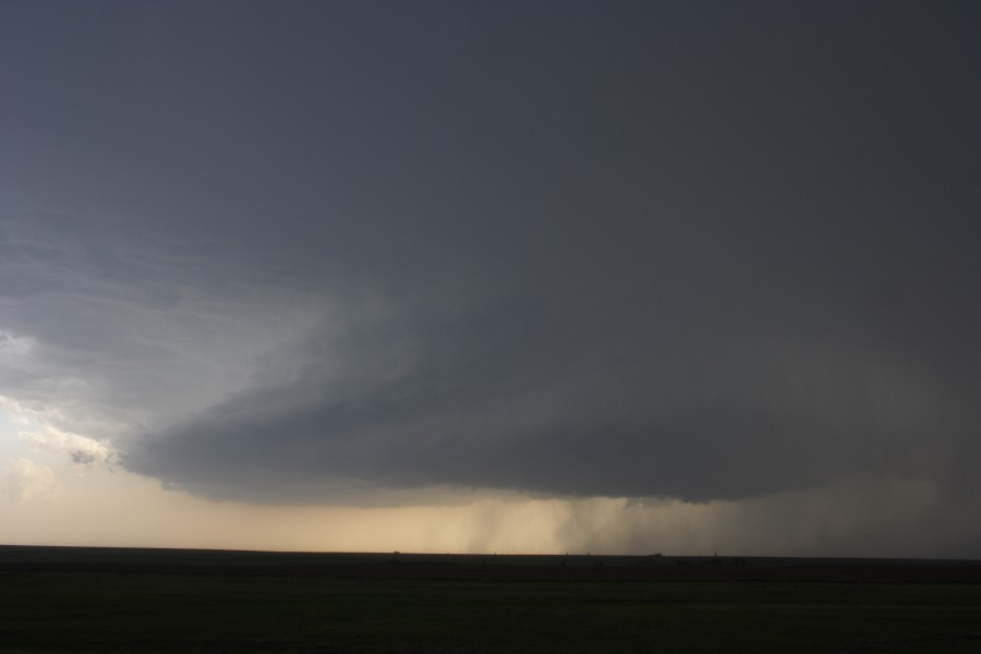 cumulonimbus thunderstorm_base : E of St Peters, Kansas, USA   22 May 2007