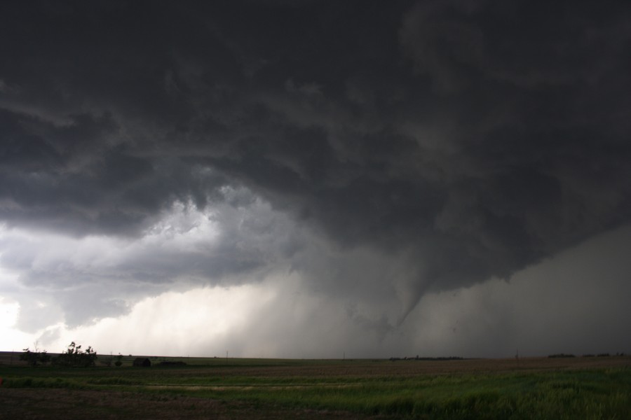 favourites jimmy_deguara : E of St Peters, Kansas, USA   22 May 2007