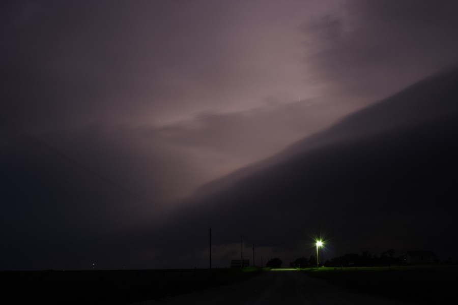 shelfcloud shelf_cloud : near Ellis, Kansas, USA   22 May 2007