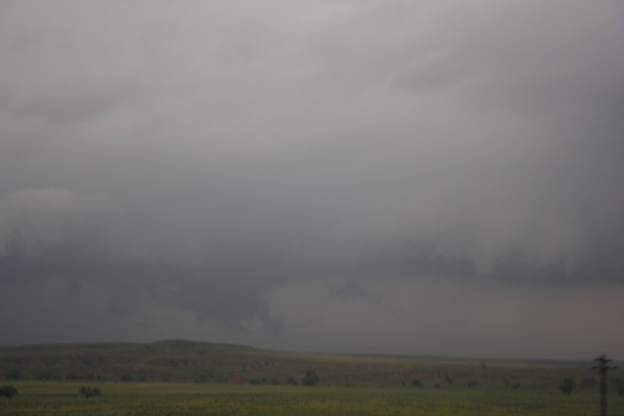 tornadoes funnel_tornado_waterspout : SE of Perryton, Texas, USA   23 May 2007