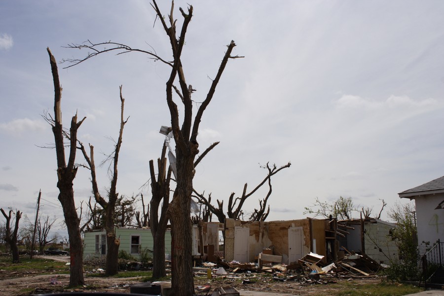 disasters storm_damage : Greensburg, Kansas, USA   25 May 2007