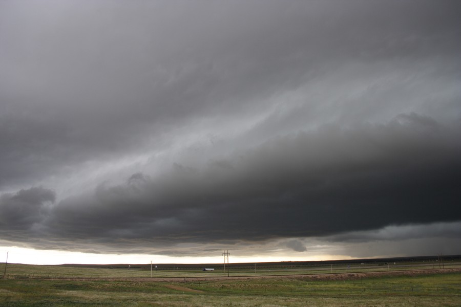 shelfcloud shelf_cloud : E of Limon, Colorado, USA   29 May 2007