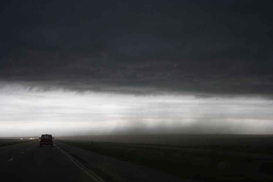 cumulonimbus thunderstorm_base : E of Arriba, Colorado, USA   29 May 2007