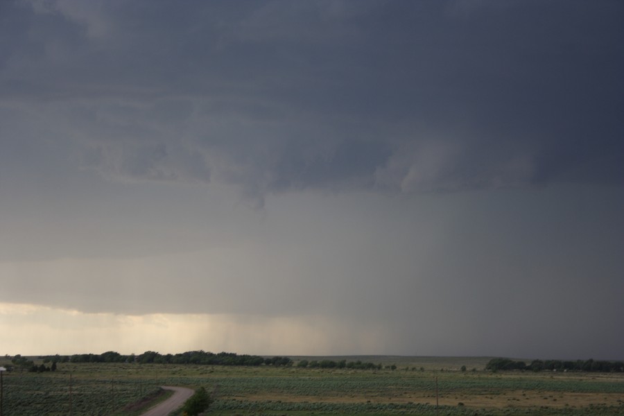 tornadoes funnel_tornado_waterspout : ESE of Campo, Colorado, USA   31 May 2007