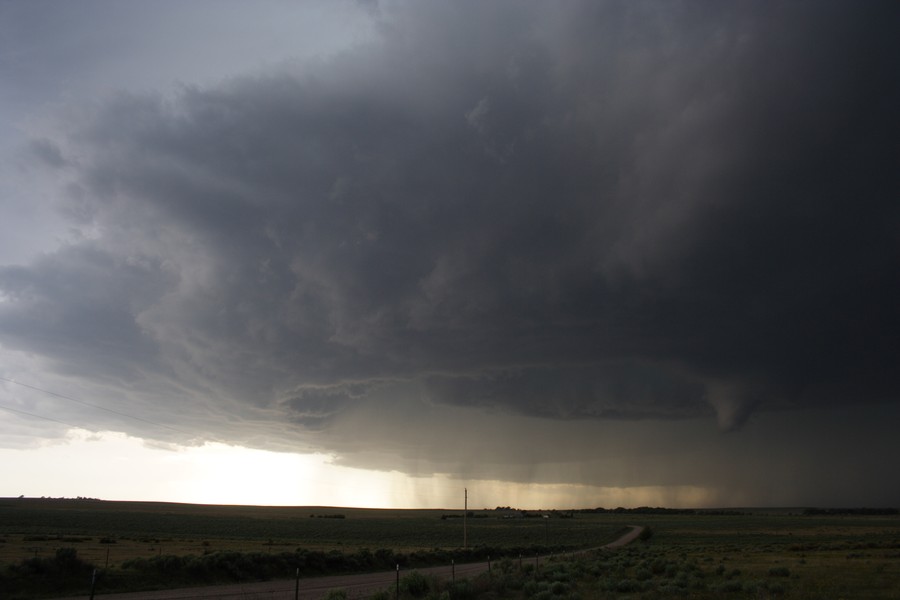 tornadoes funnel_tornado_waterspout : ESE of Campo, Colorado, USA   31 May 2007