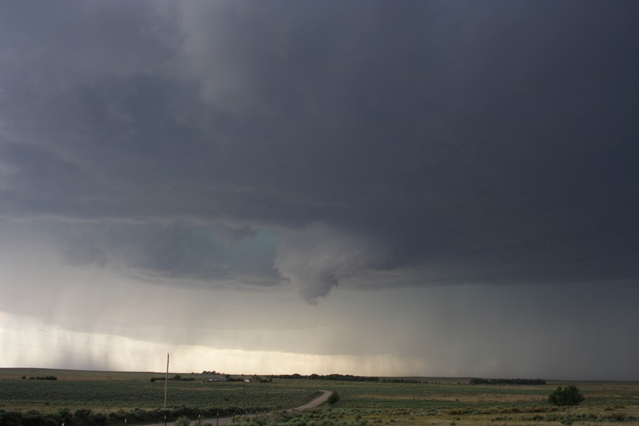 tornadoes funnel_tornado_waterspout : ESE of Campo, Colorado, USA   31 May 2007