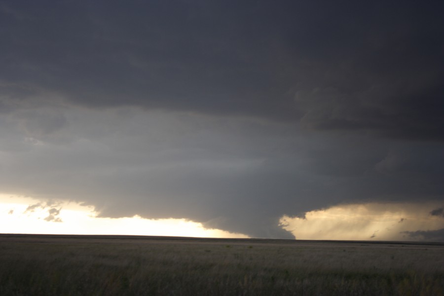 cumulonimbus thunderstorm_base : E of Keyes, Oklahoma, USA   31 May 2007