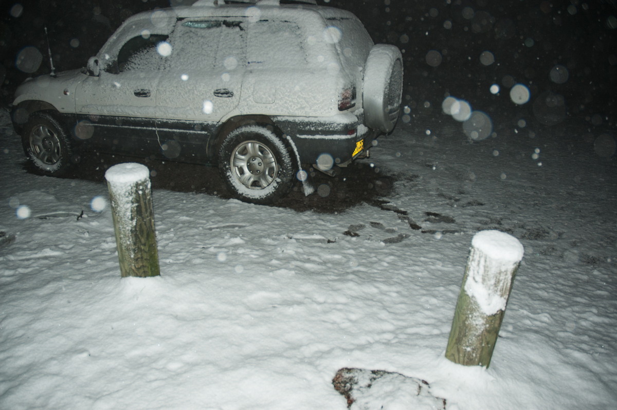 snow snow_pictures : near Tenterfield, NSW   8 June 2007