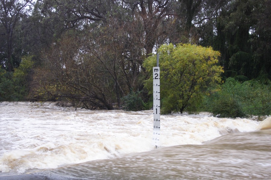 flashflooding flood_pictures : Landillo, NSW   9 June 2007