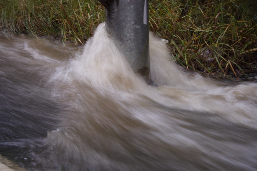 flashflooding flood_pictures : Landillo, NSW   9 June 2007