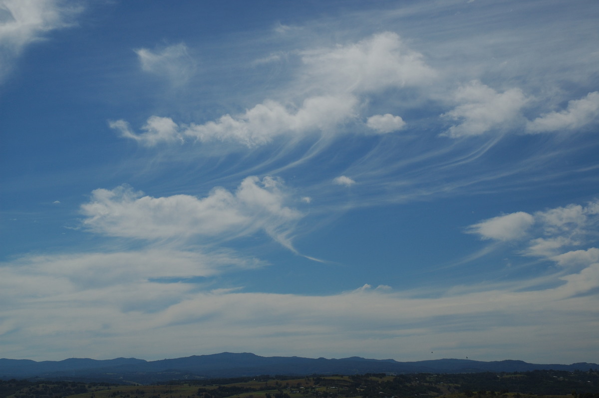 virga virga_pictures : McLeans Ridges, NSW   28 August 2007