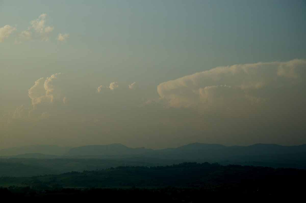 thunderstorm cumulonimbus_incus : McLeans Ridges, NSW   27 September 2007