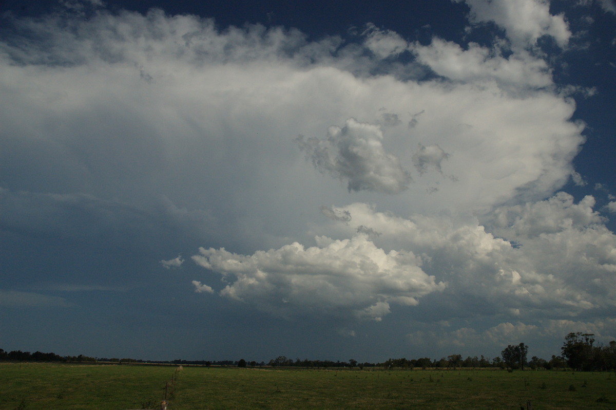 thunderstorm cumulonimbus_incus : Ruthven, NSW   6 October 2007