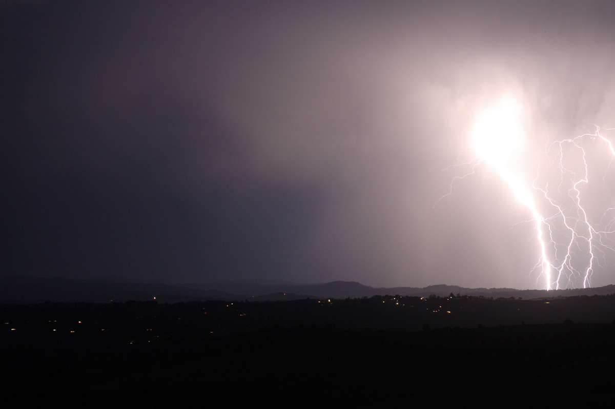 lightning lightning_bolts : McLeans Ridges, NSW   7 October 2007