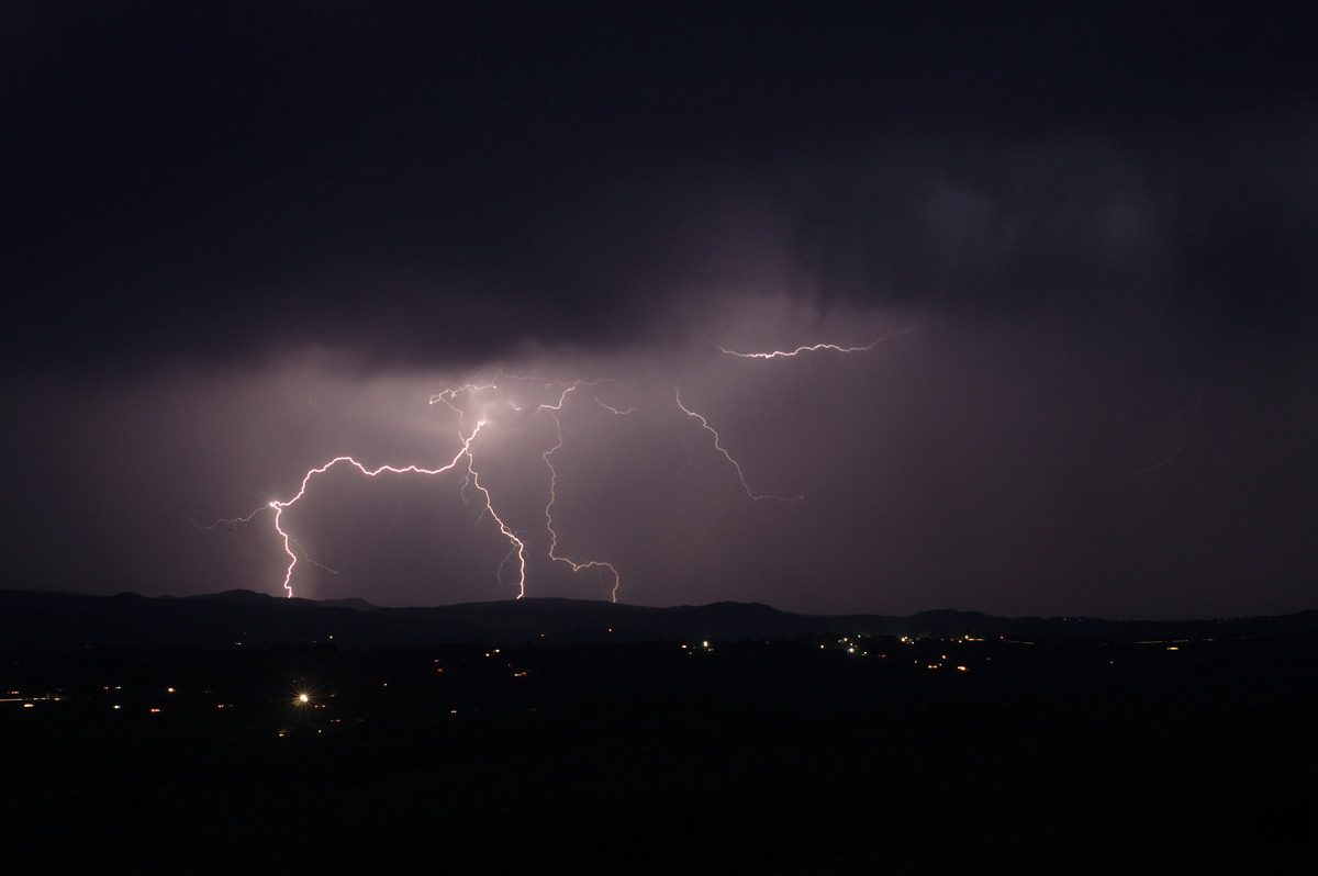 lightning lightning_bolts : McLeans Ridges, NSW   7 October 2007