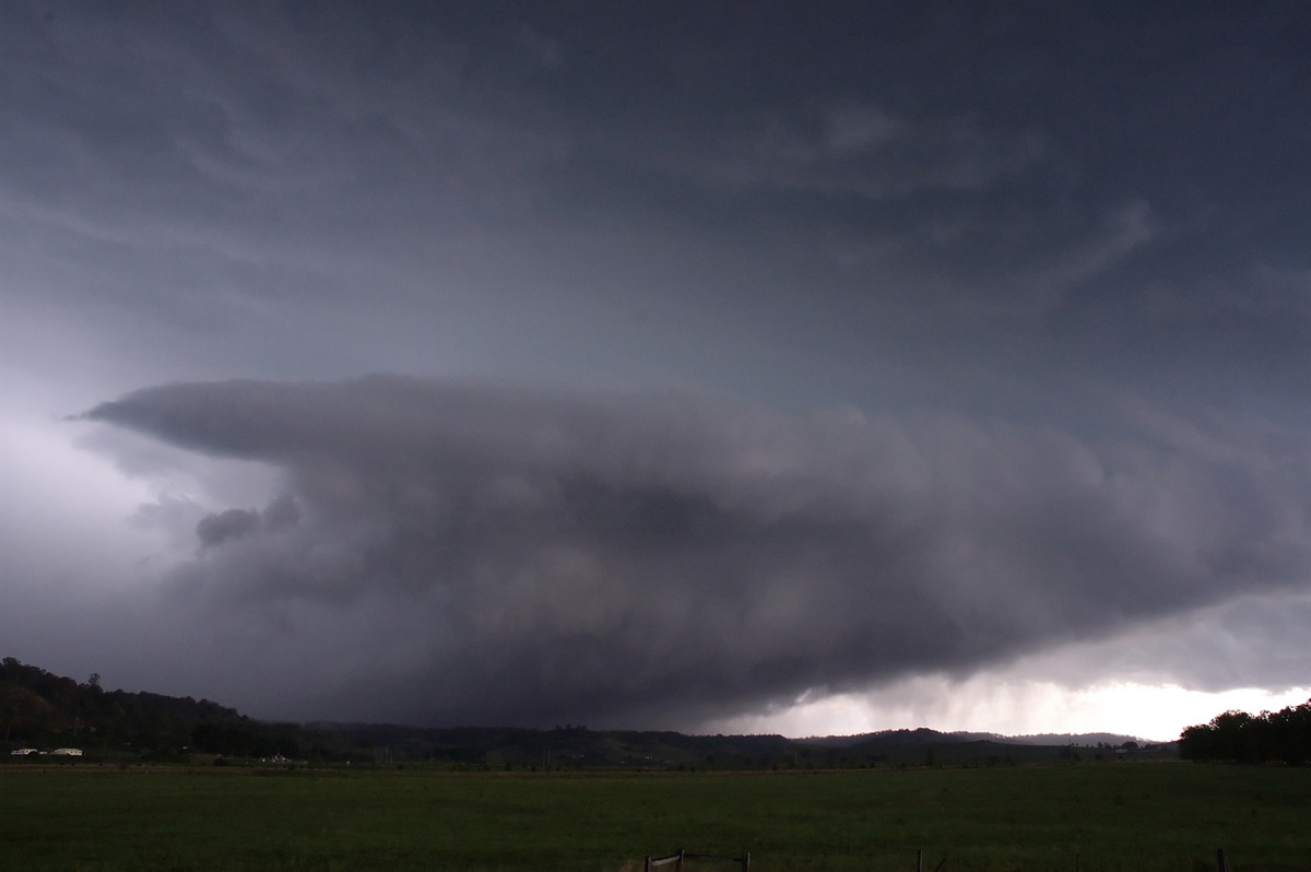 shelfcloud shelf_cloud : South Lismore, NSW   9 October 2007