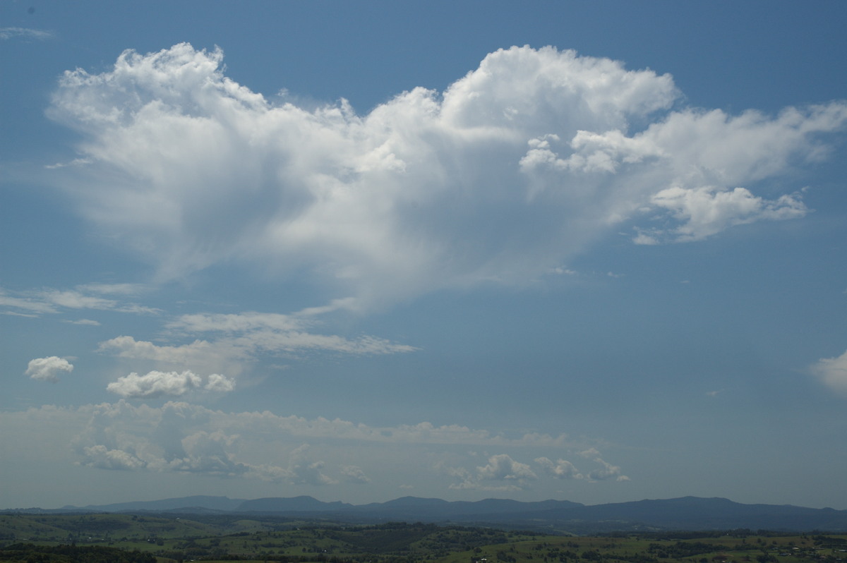 virga virga_pictures : McLeans Ridges, NSW   24 October 2007