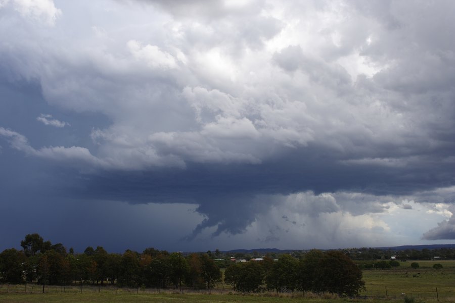 thunderstorm cumulonimbus_incus : Casino, NSW   26 October 2007