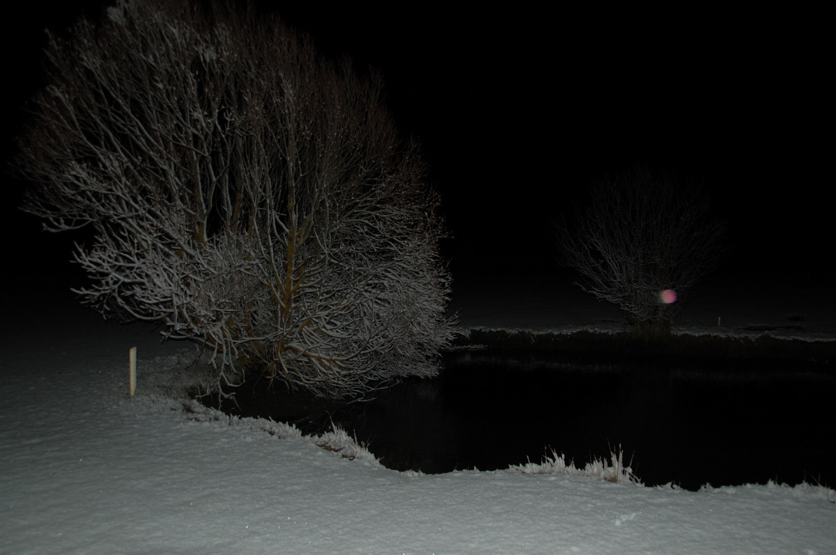 snow snow_pictures : Guyra, NSW   18 May 2008