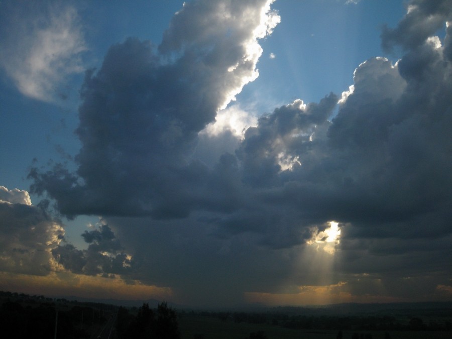 thunderstorm cumulonimbus_incus : near Muswelllbrook, NSW   5 October 2008