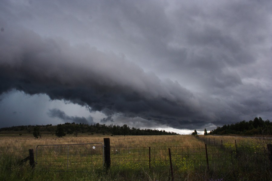 cumulonimbus supercell_thunderstorm : W of Gunnedah, NSW   14 October 2008