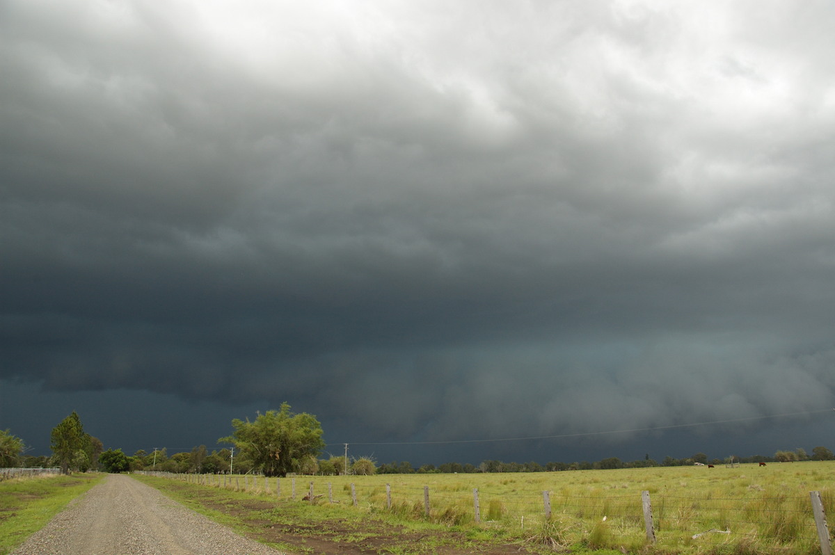 shelfcloud shelf_cloud : Clovass, NSW   22 October 2008