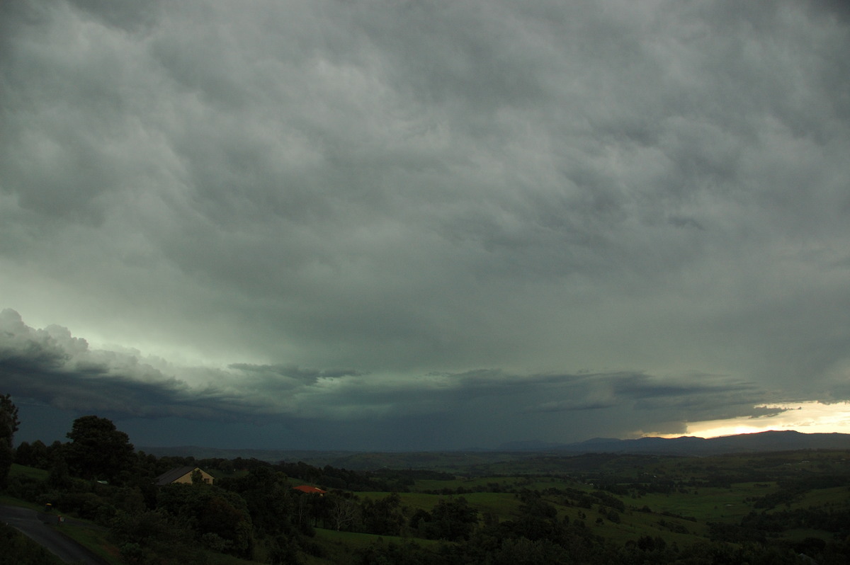 shelfcloud shelf_cloud : McLeans Ridges, NSW   20 November 2008