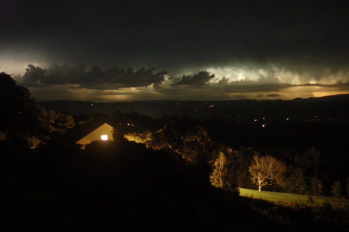 lightning lightning_bolts : McLeans Ridges, NSW   1 January 2009