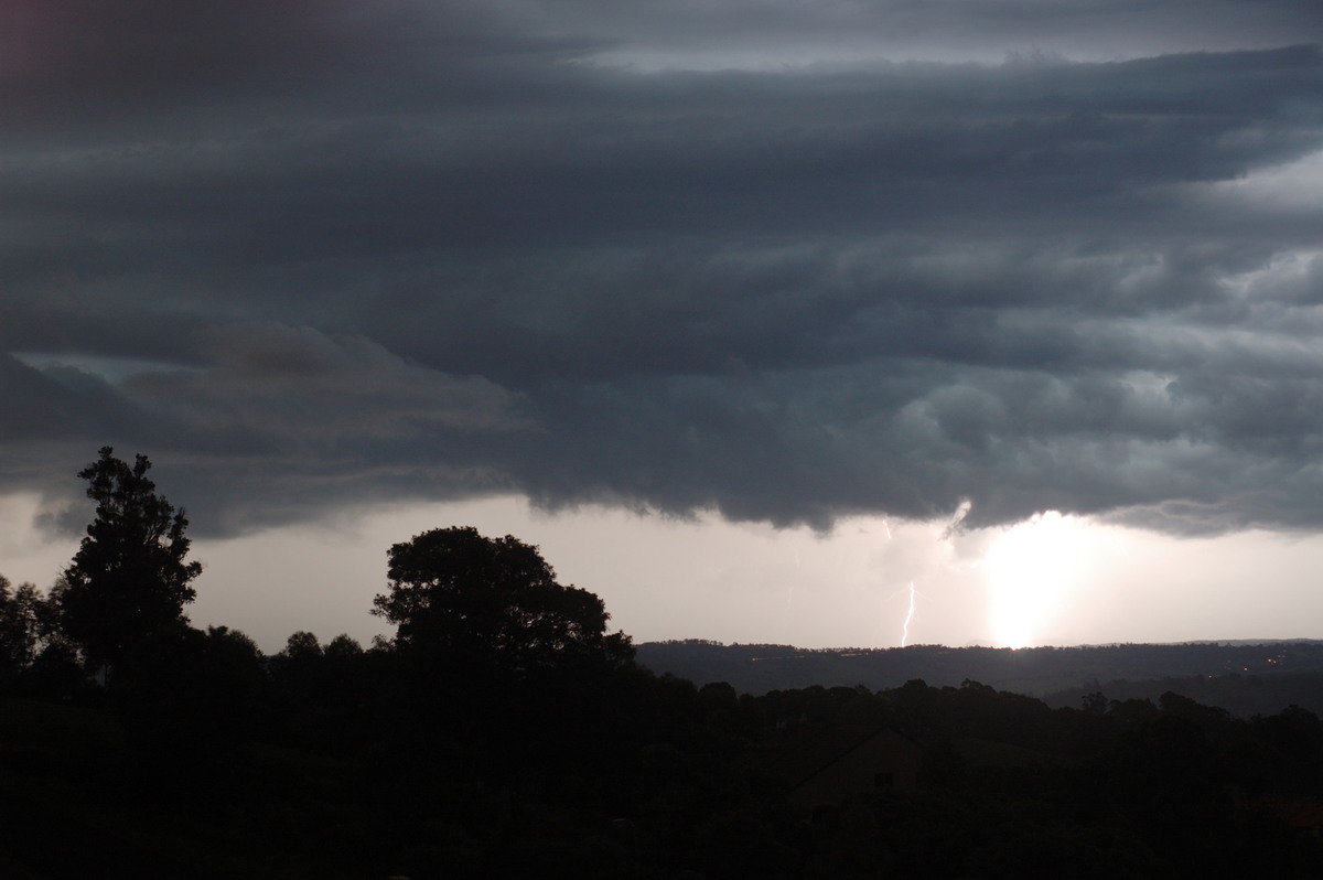 lightning lightning_bolts : McLeans Ridges, NSW   1 January 2009